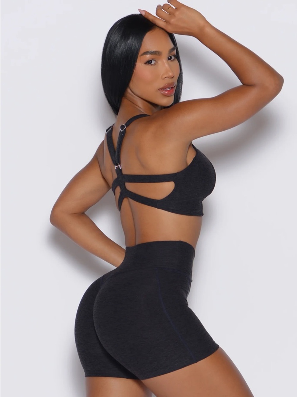 Bombshell Sportswear Core Set Bra Size Large Black BNWT Sports Bra🔥